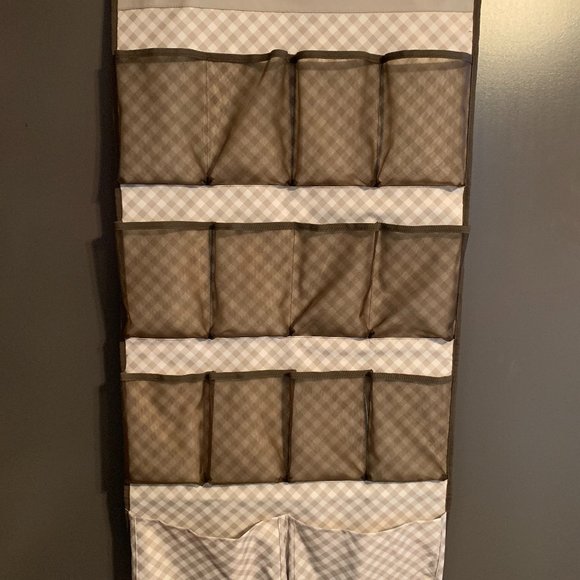 thirty-one Hang Up Shoe organizer